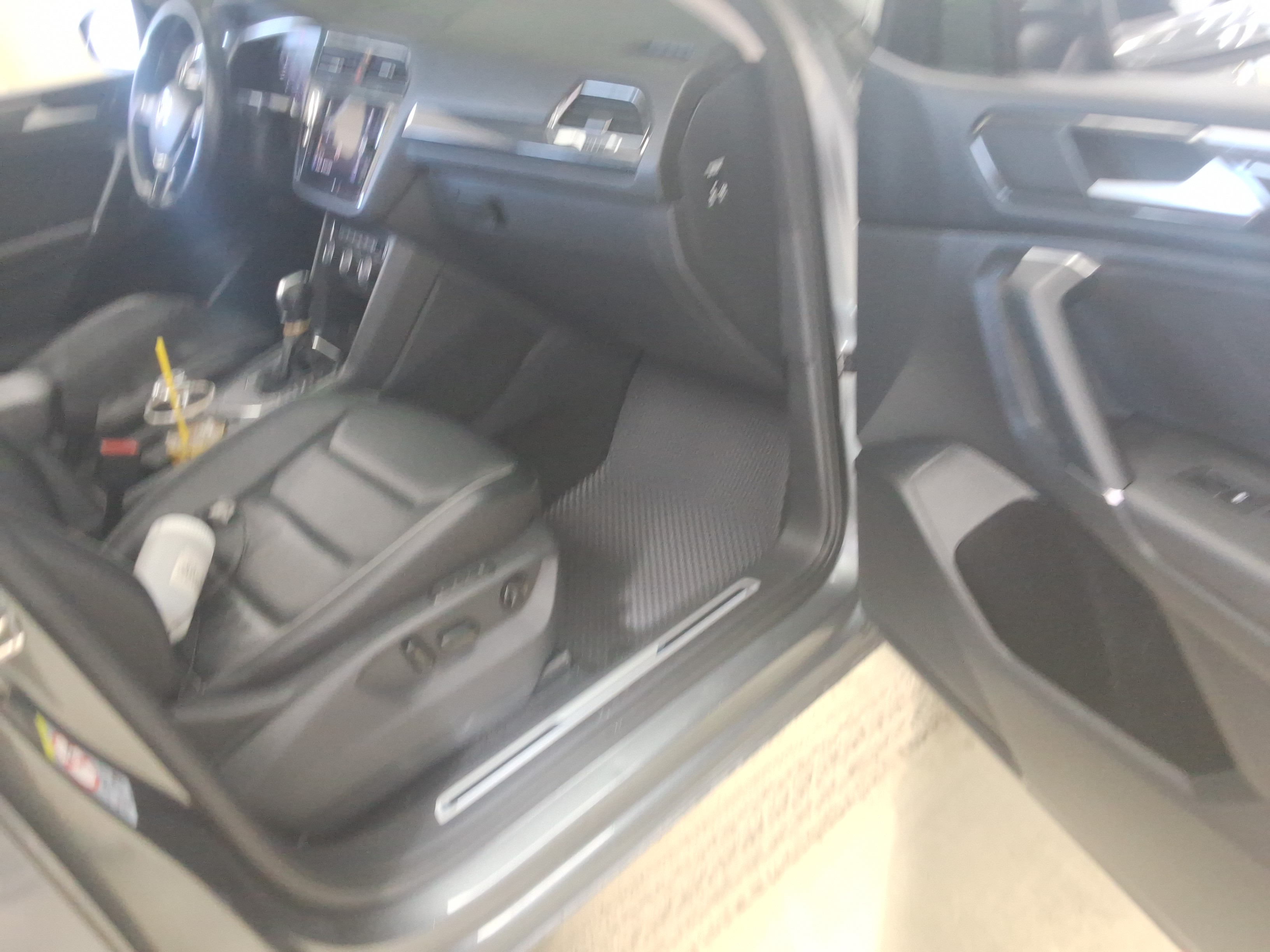 2018 - Volkswagen Tiguan