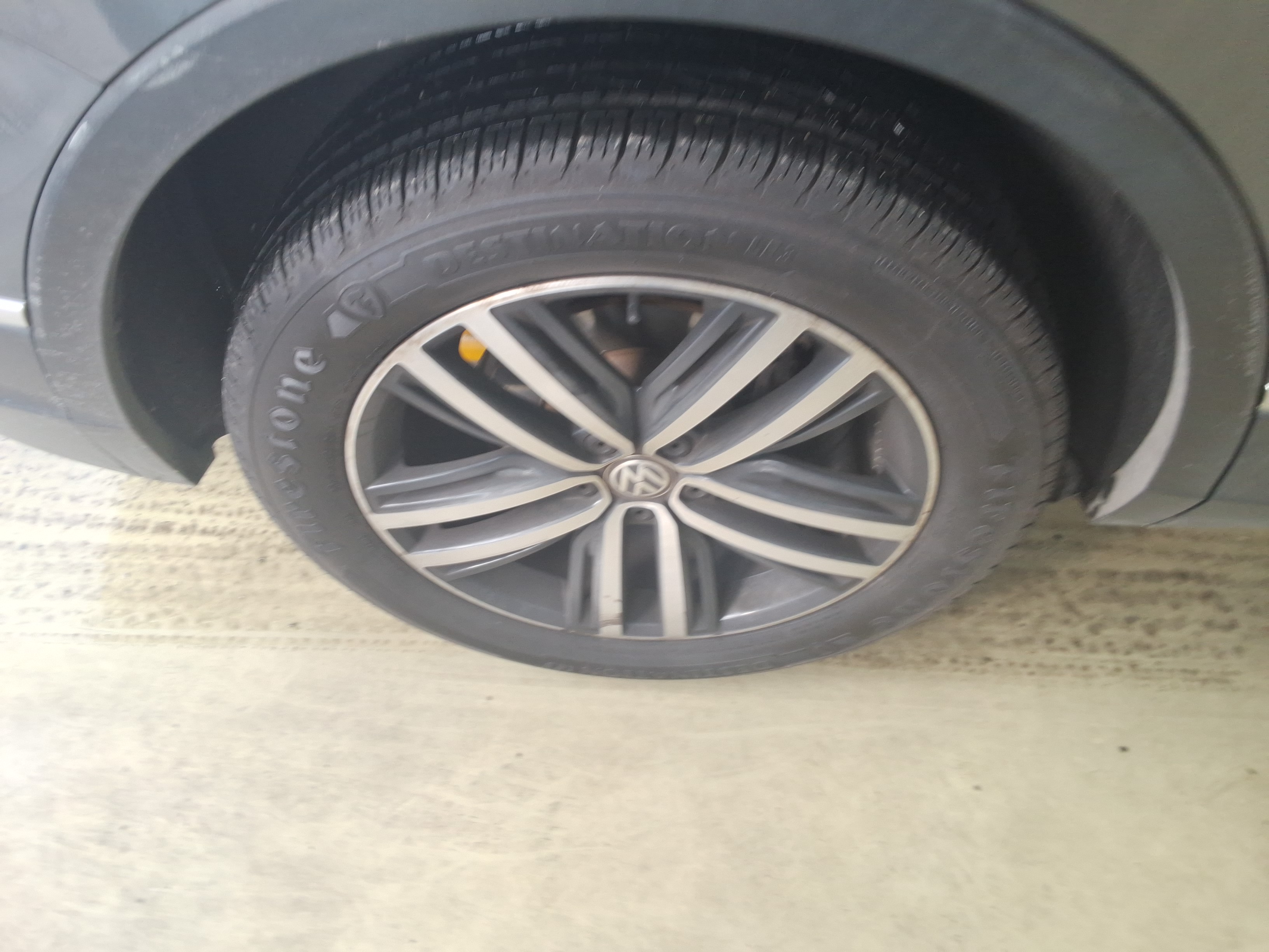 2018 - Volkswagen Tiguan